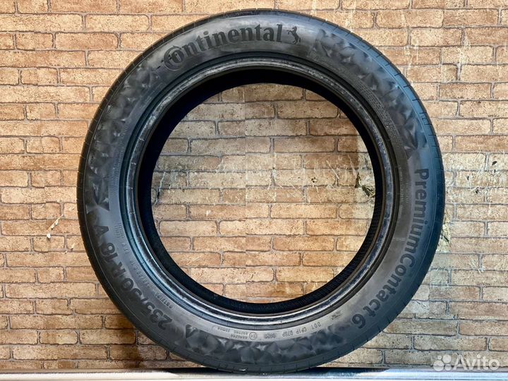 Continental PremiumContact 6 235/50 R18