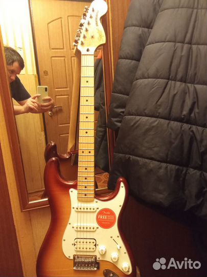 Электрогитара Squier SSH