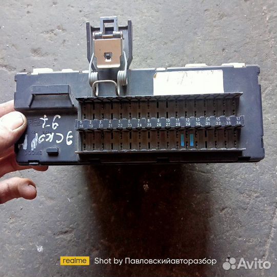 Блок предохранителей Ford Escort