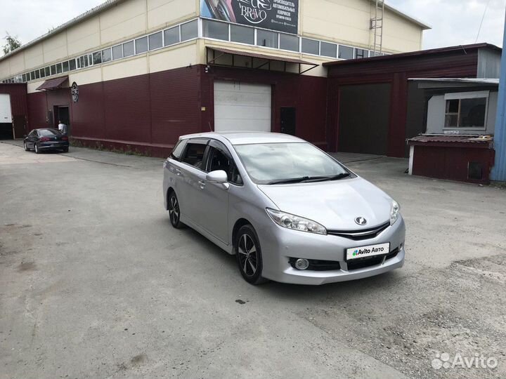 Toyota Wish 1.8 CVT, 2016, 144 100 км