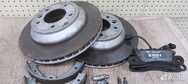 Корпус масляного фильтра Volkswagen Touareg