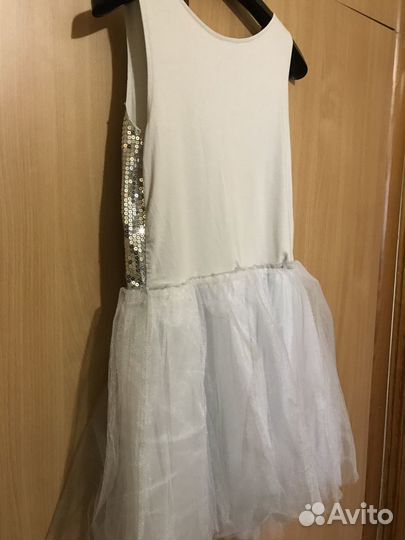 Платье для девочки на праздник роста 158 см