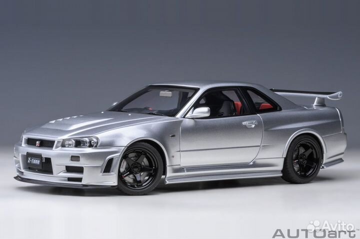 Autoart Nissan Skyline GT-R (R34) Z (77461) 1:18