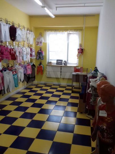 Торговая площадь, 18 м²