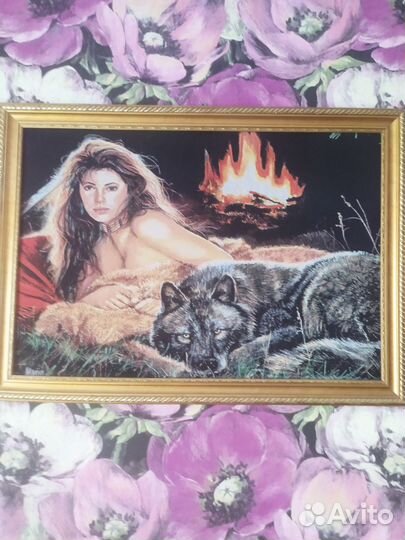 Картина в раме гобелен