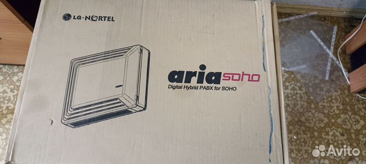 Мини атс LG Aria Soho с телефоном-программатором