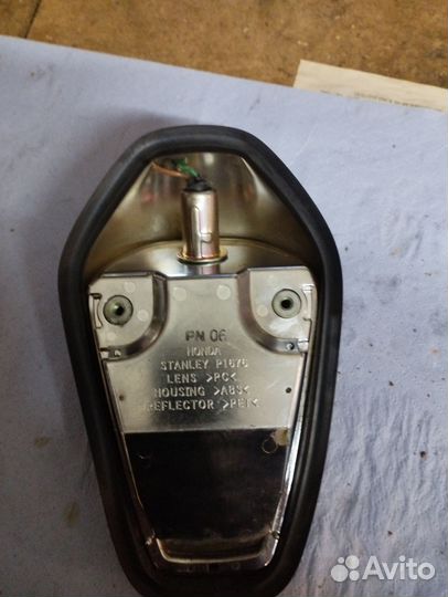 Задний фонарь