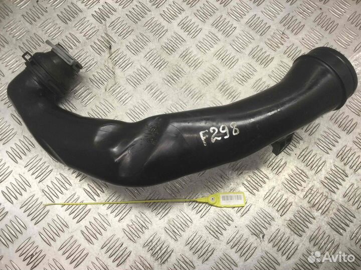 Патрубок интеркулера Volkswagen Beetle 6q0129654 BSW