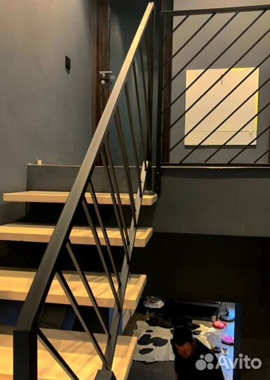 Лестница из листового металла