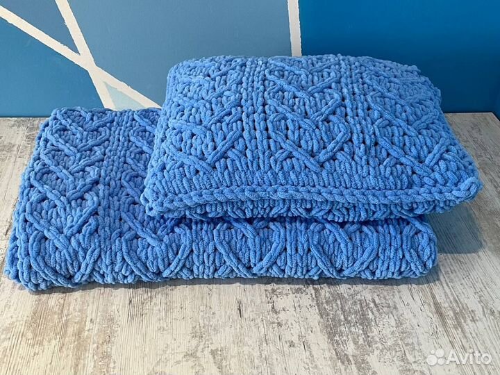 Плюшевый плед ручной работы