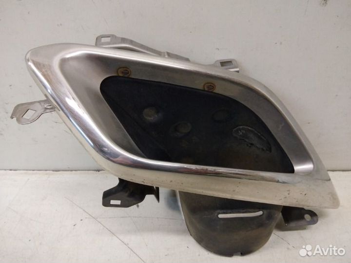 Насадка глушителя задняя правая Lexus Rx 4