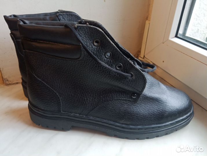 Ботинки кожа новые