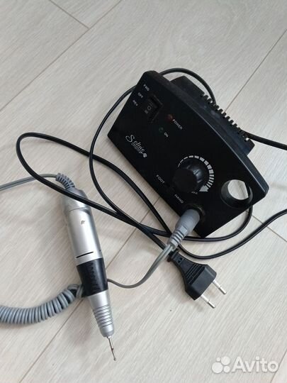 Аппарат для маникюра с фрезами