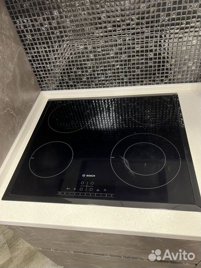 Продам варочную панель bosch