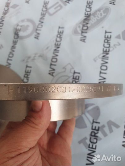 Диски тормозные Renault Logan Brembo за штуку нов