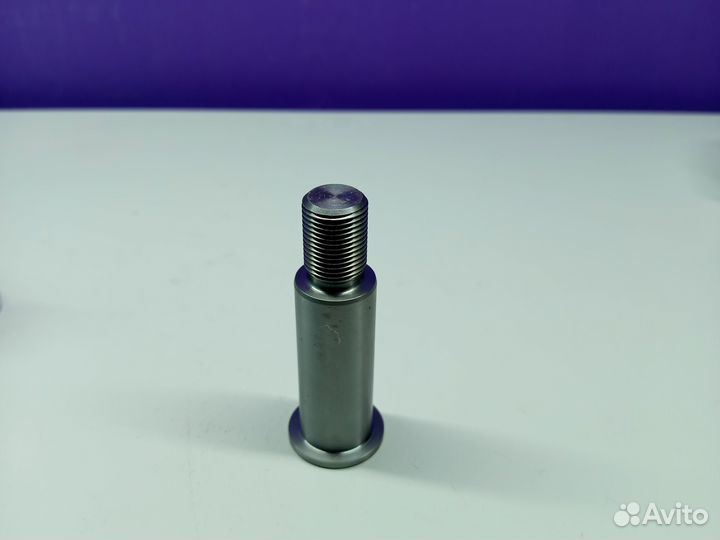 Втулка натяжителя ремня для двс ом 603-606