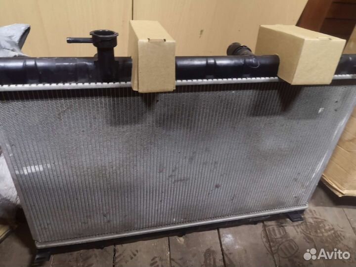 Радиатор Nissan X-trail