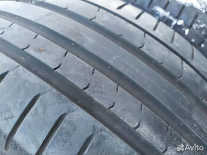 Pirelli P Zero PZ4 225/40 R20