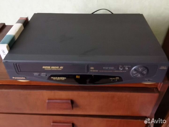 Видеомагнитофон Panasonic nv-sd400eu