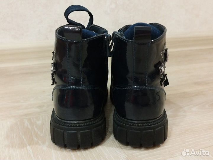 Ботинки демисезонные для девочки 30