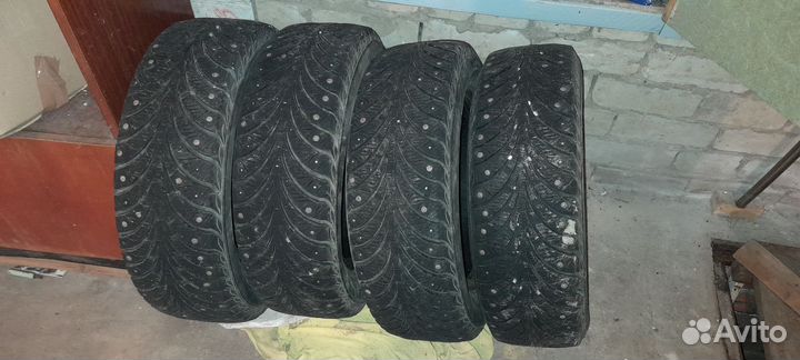 Sava Eskimo Stud 195/65 R15 91