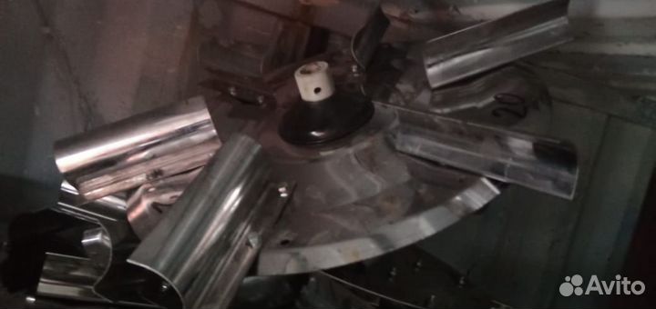 Разбрасыватель минеральных удобрений (рум)