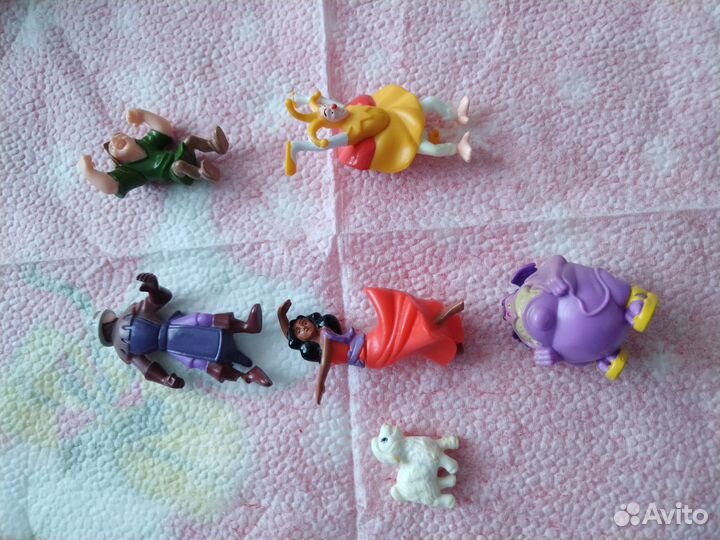 Игрушки из киндер сюрприза комплектом коллекция