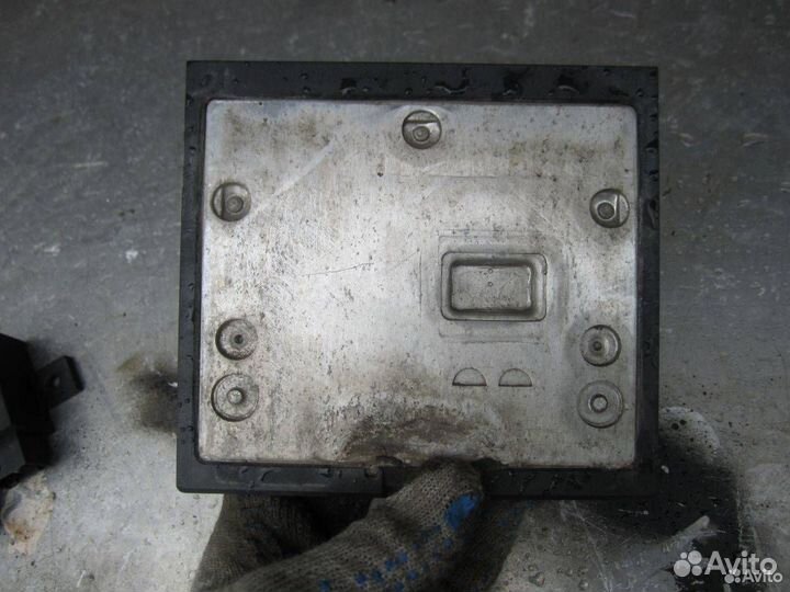 Блок управления вентиляторами мерседес w210