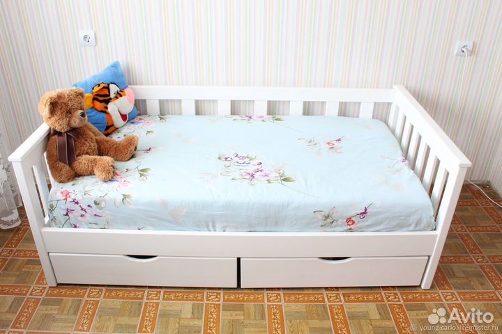 Детская кровать из сосны новая