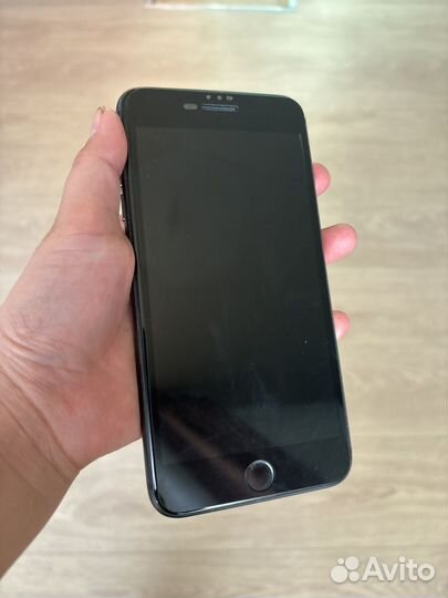 iPhone 8 Plus, 128 ГБ