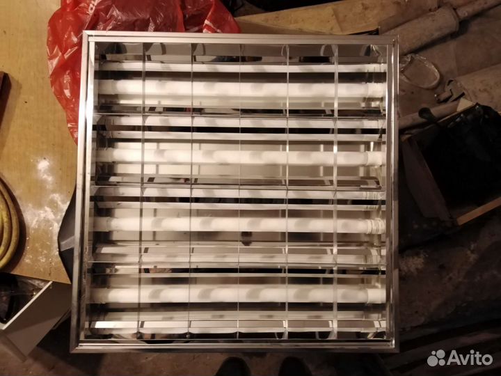 Светильник потолочный