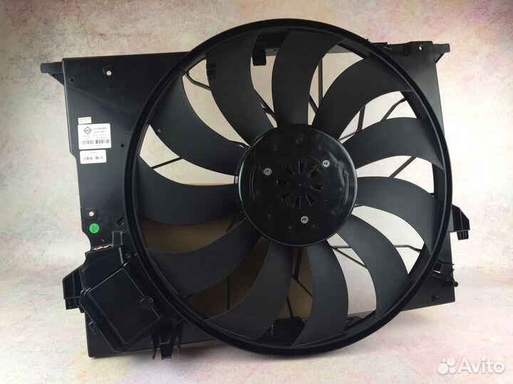 Вентилятор радиатора Mercedes S W221