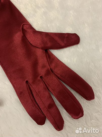 Перчатки атласные