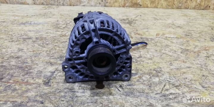 Генератор Volkswagen Polo 4 2004 037903025M