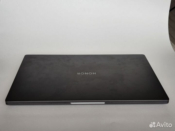 Honor magicbook pro 16