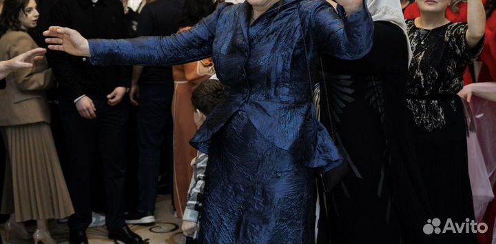 Костюм женский