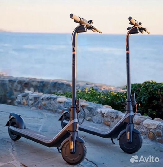 Электросамокат Ninebot E2 новый запечатанный