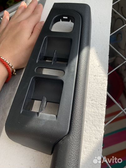 Подлокотник Skoda superb (левый)