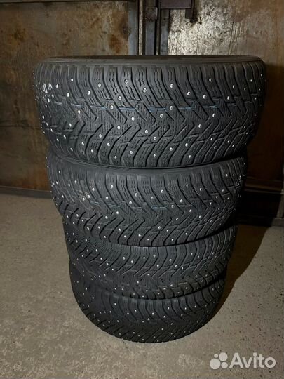 Nokian Tyres Hakkapeliitta 8 205/50 R17