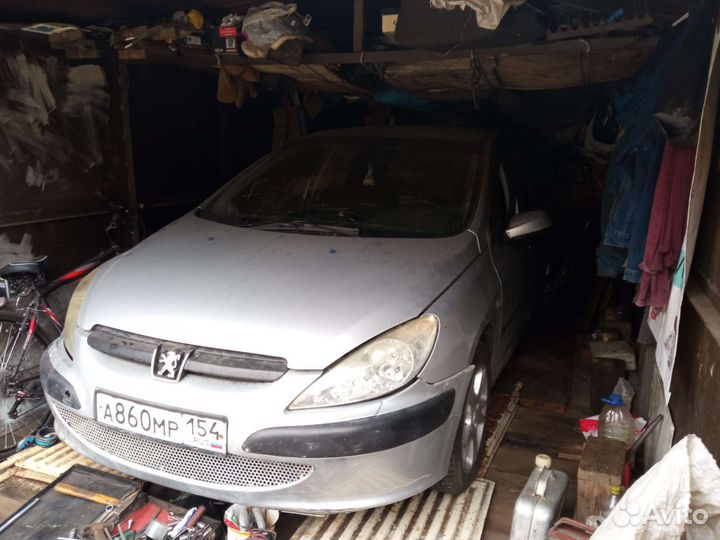 Peugeot 307, 2003 в разборе