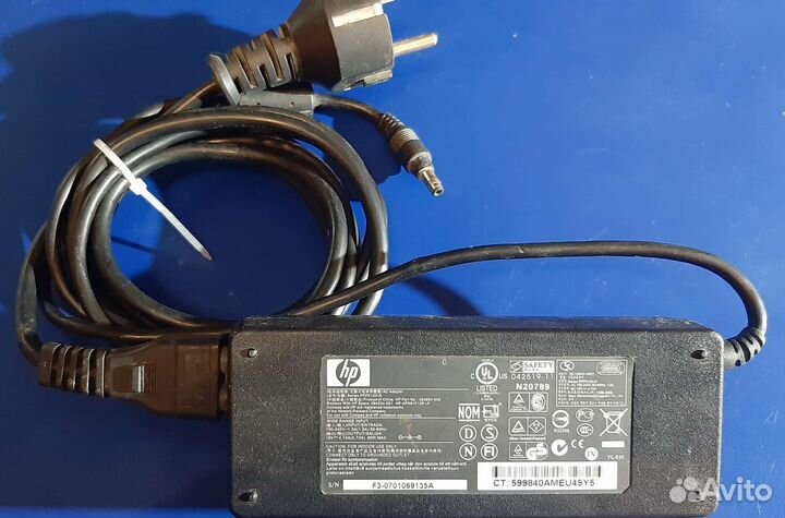 Блок питания для ноутбука 19.5v