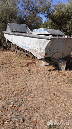 Продам катер на подводных крыльях Волга