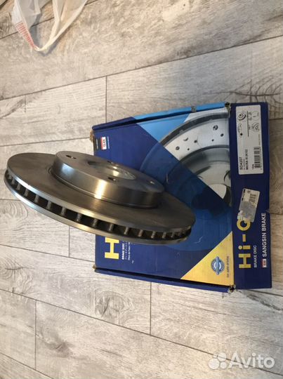 Переднии тормозные диски Nissan micra