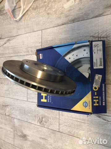 Переднии тормозные диски Nissan micra