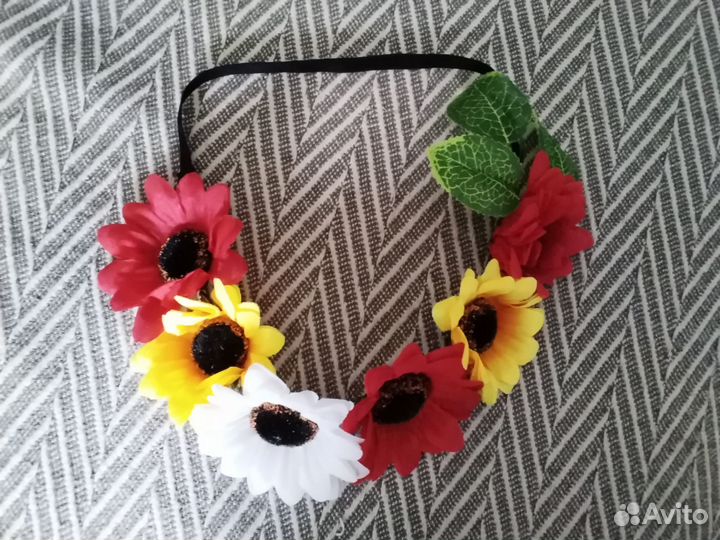 Венок на голову из цветов