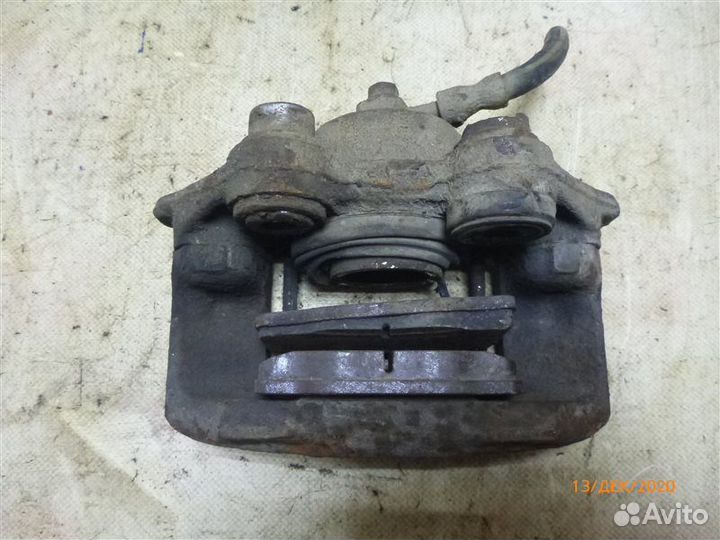 Суппорт передний правый Daewoo Nexia N100 A15MF