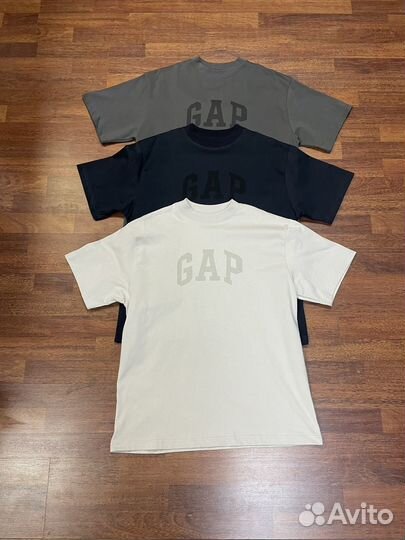 Yeezy gap balenciaga футболка