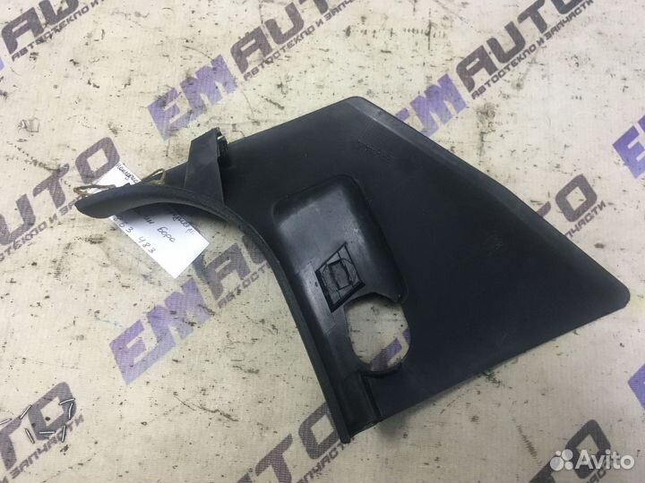 Накладка порога передняя левая Фольксваген Бора