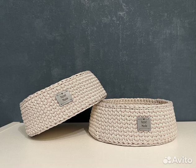Корзинка вязаная круглая
