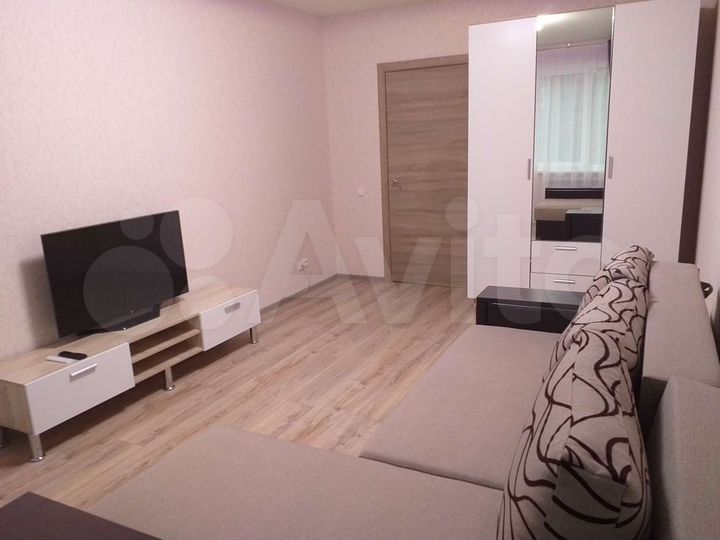 2-к. квартира, 58,7 м², 10/17 эт.